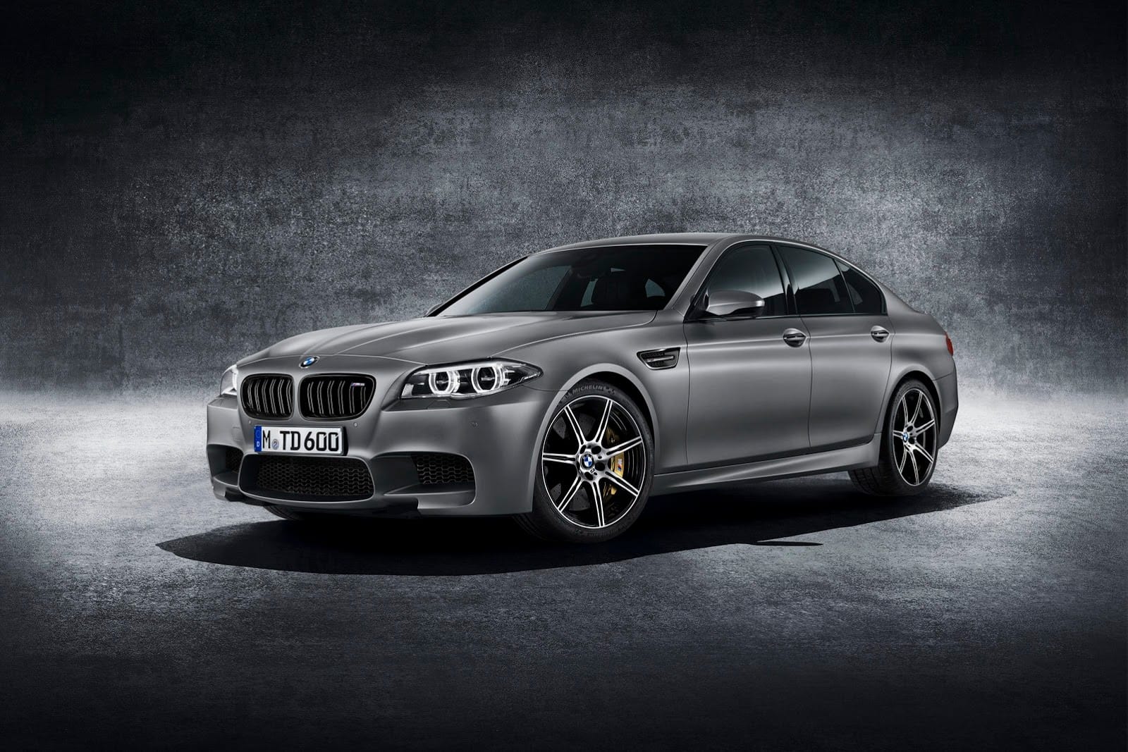 BMW M5 30th Anniversary Edition revealed